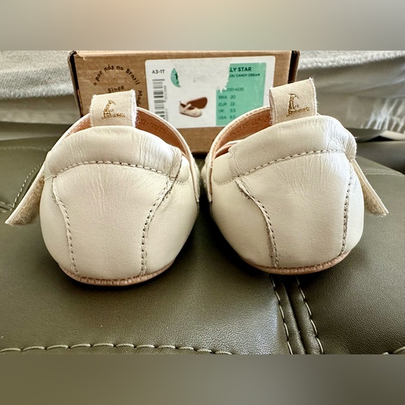 Tip Toey Joey Girl's Dolly Star Mary Jane Candy Cream US size 6.5, EUR 22 - Picture 6 of 9